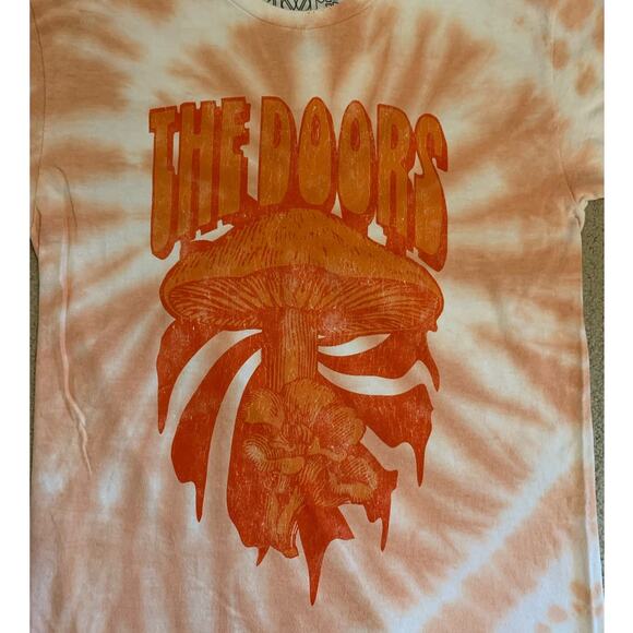 NWT Fashion Nova The Doors Mushroom Tie Dye Tee - Picture 2 of 4